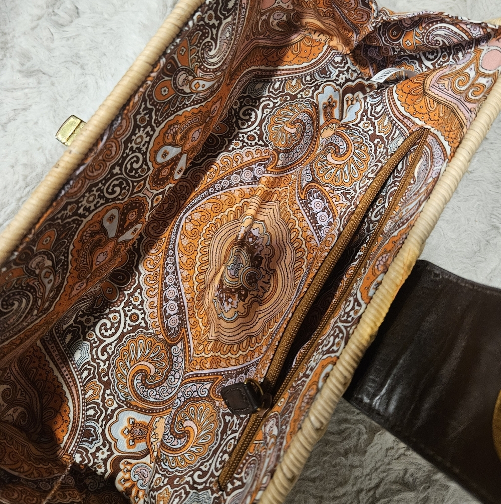 Vintage Collection Woven Wicker Cylinder Clutch | Paisley Lining - Picture 7 of 7